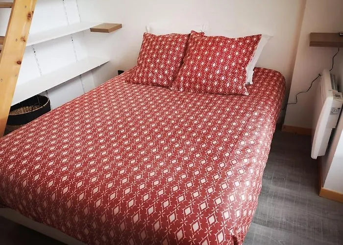 Cosy&calme, Centre-ville Saint-Jean-dʼAngély