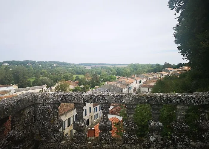 Cosy&calme, Centre-ville Apartamento Saint-Jean-dʼAngély